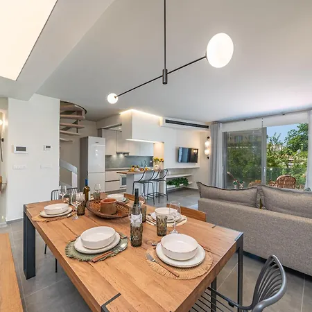 Nelia Apartment Lixouri